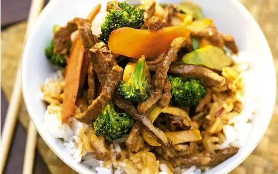 Biff teriyaki på 25 minuter med blank, smakrik glasyr